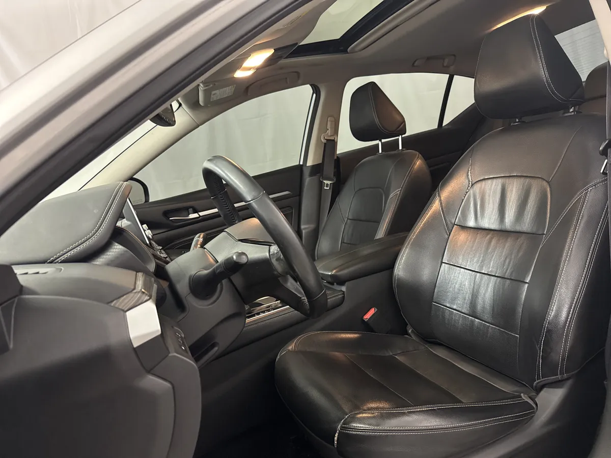 2019 Nissan Altima 2.5 Platinum thumbnail 27