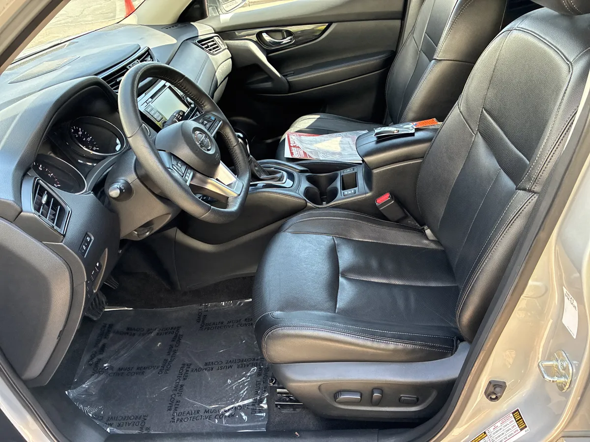 2019 Nissan Rogue SL thumbnail 13