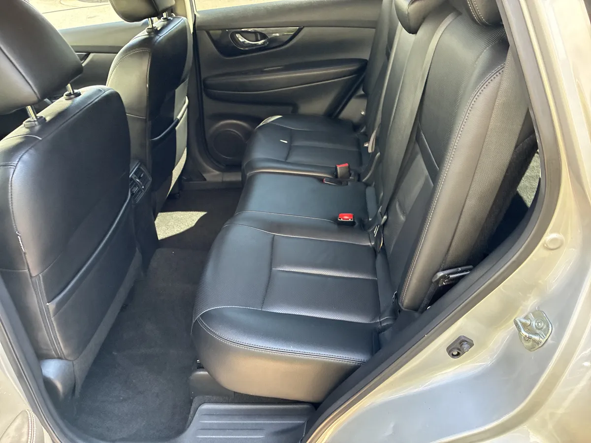 2019 Nissan Rogue SL thumbnail 29