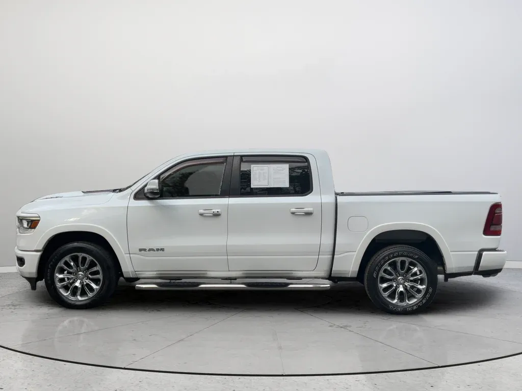 2019 Ram 1500 Laramie thumbnail 10