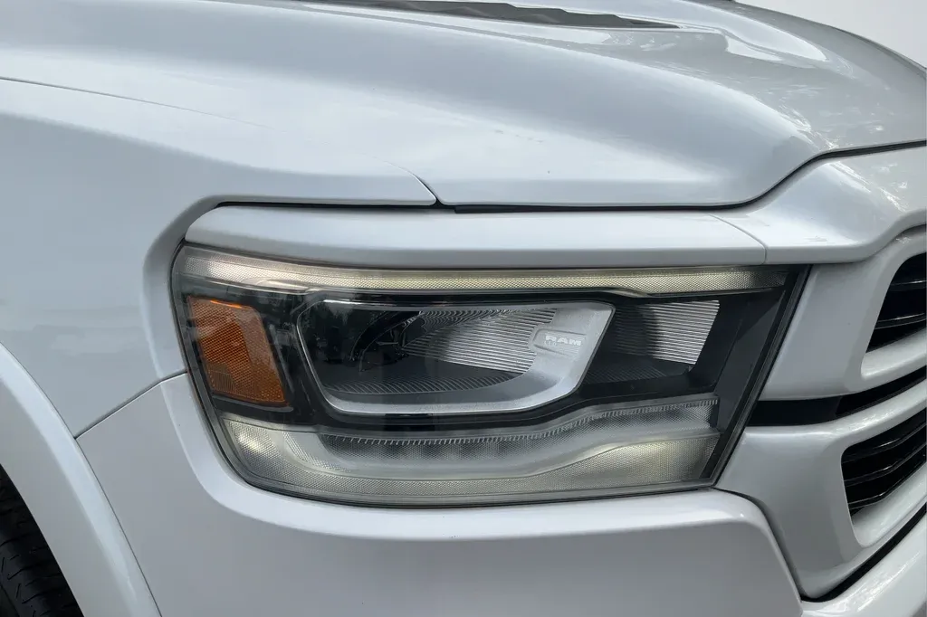 2019 Ram 1500 Laramie thumbnail 30