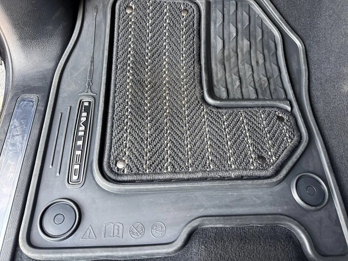 2019 Ram 1500 Limited thumbnail 16