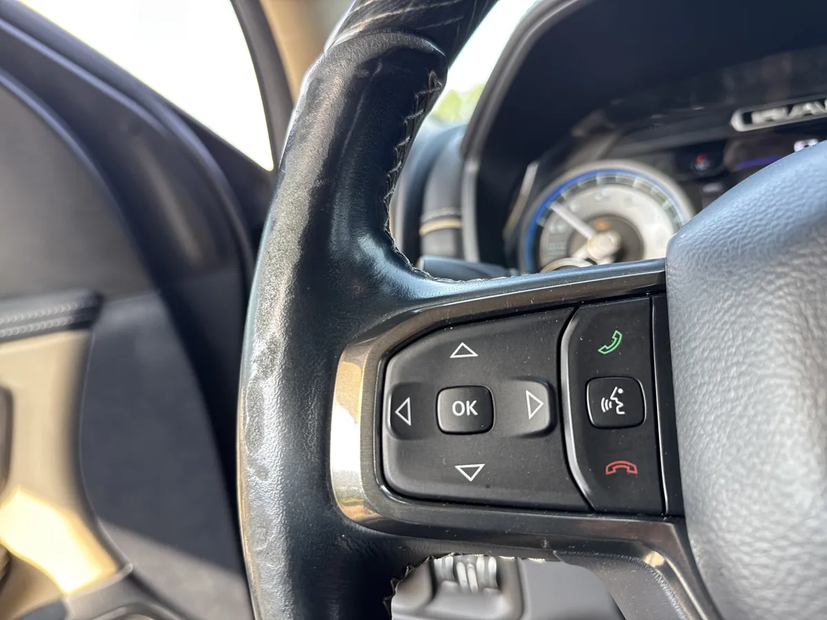 2019 Ram 1500 Limited thumbnail 18