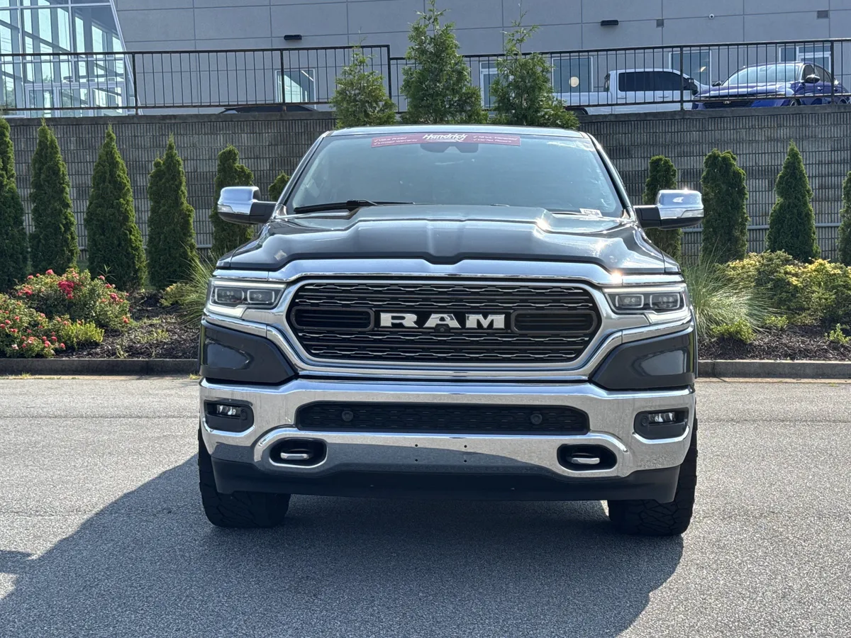 2019 Ram 1500 Limited thumbnail 2