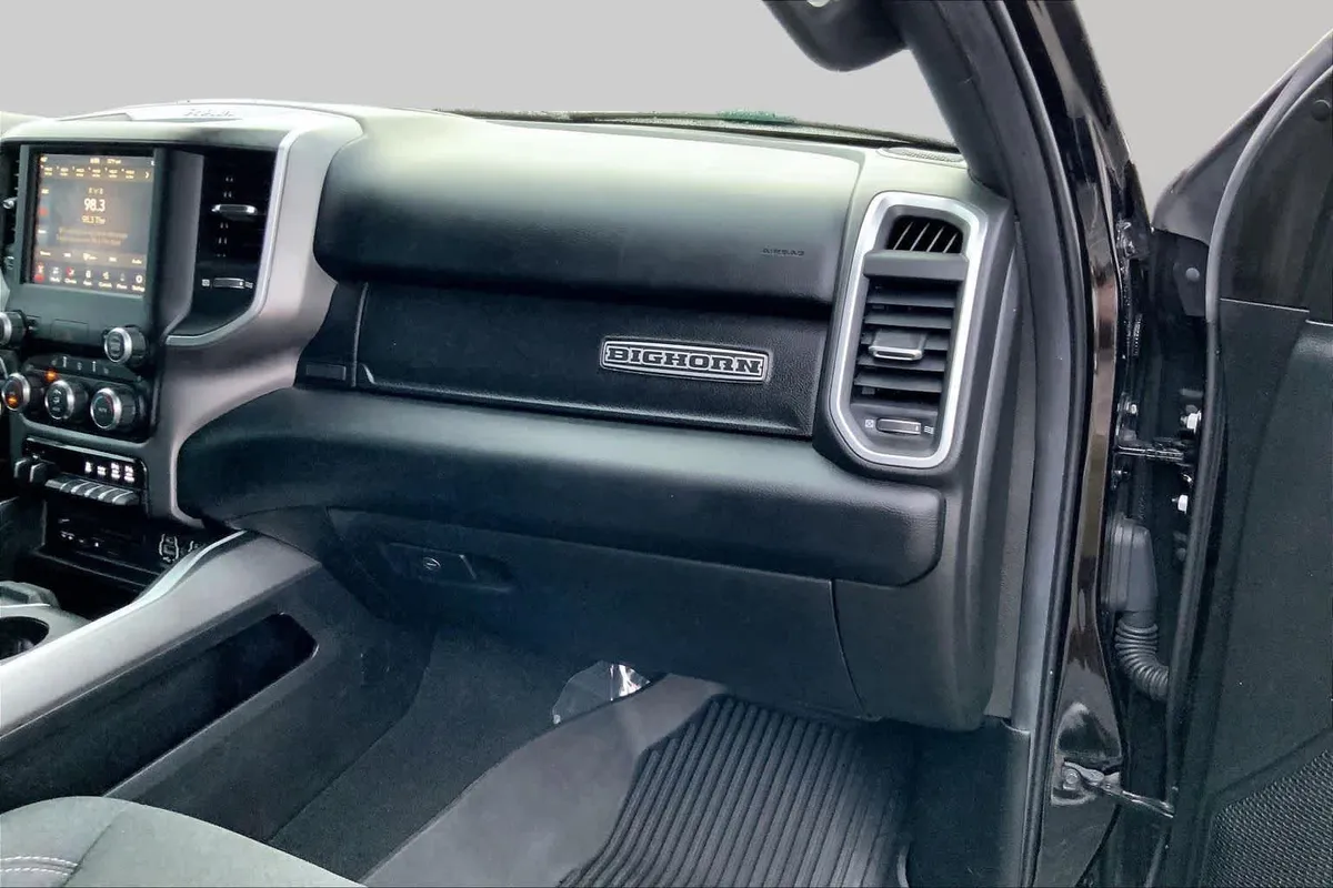 2019 Ram All-New 1500 Big Horn/Lone Star thumbnail 18
