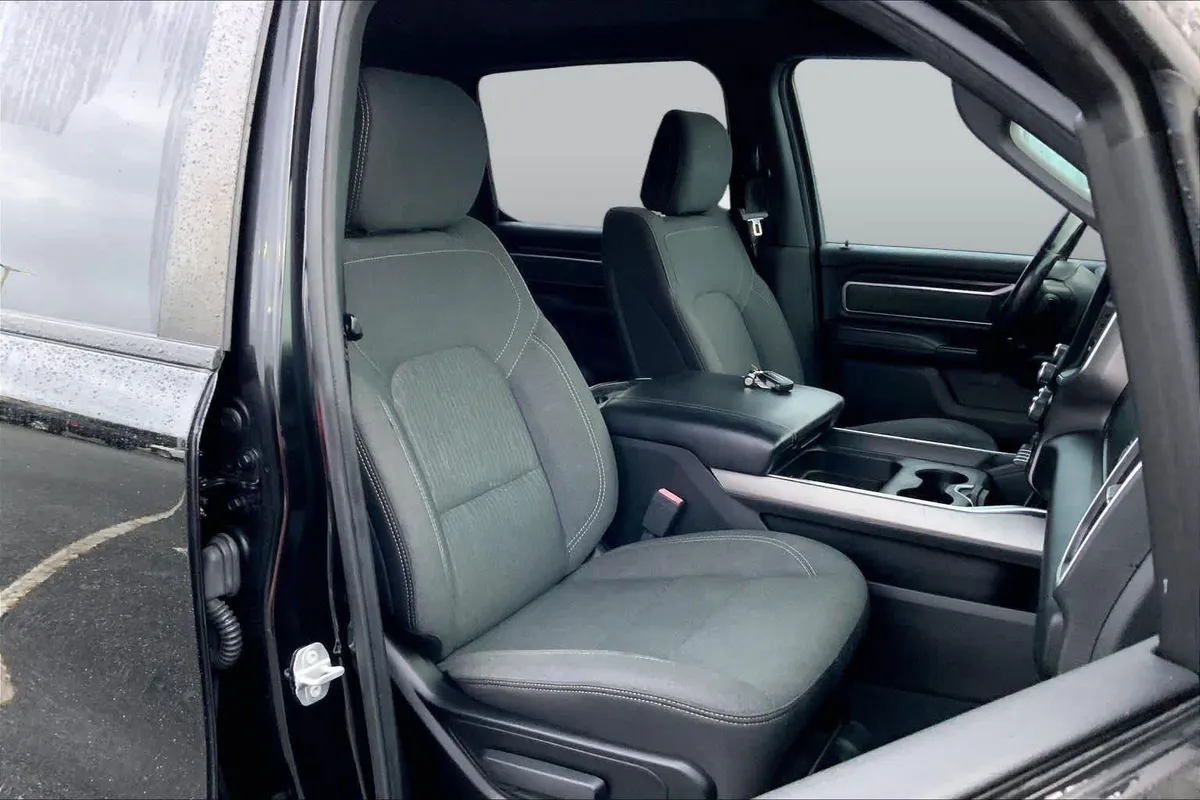2019 Ram All-New 1500 Big Horn/Lone Star thumbnail 9