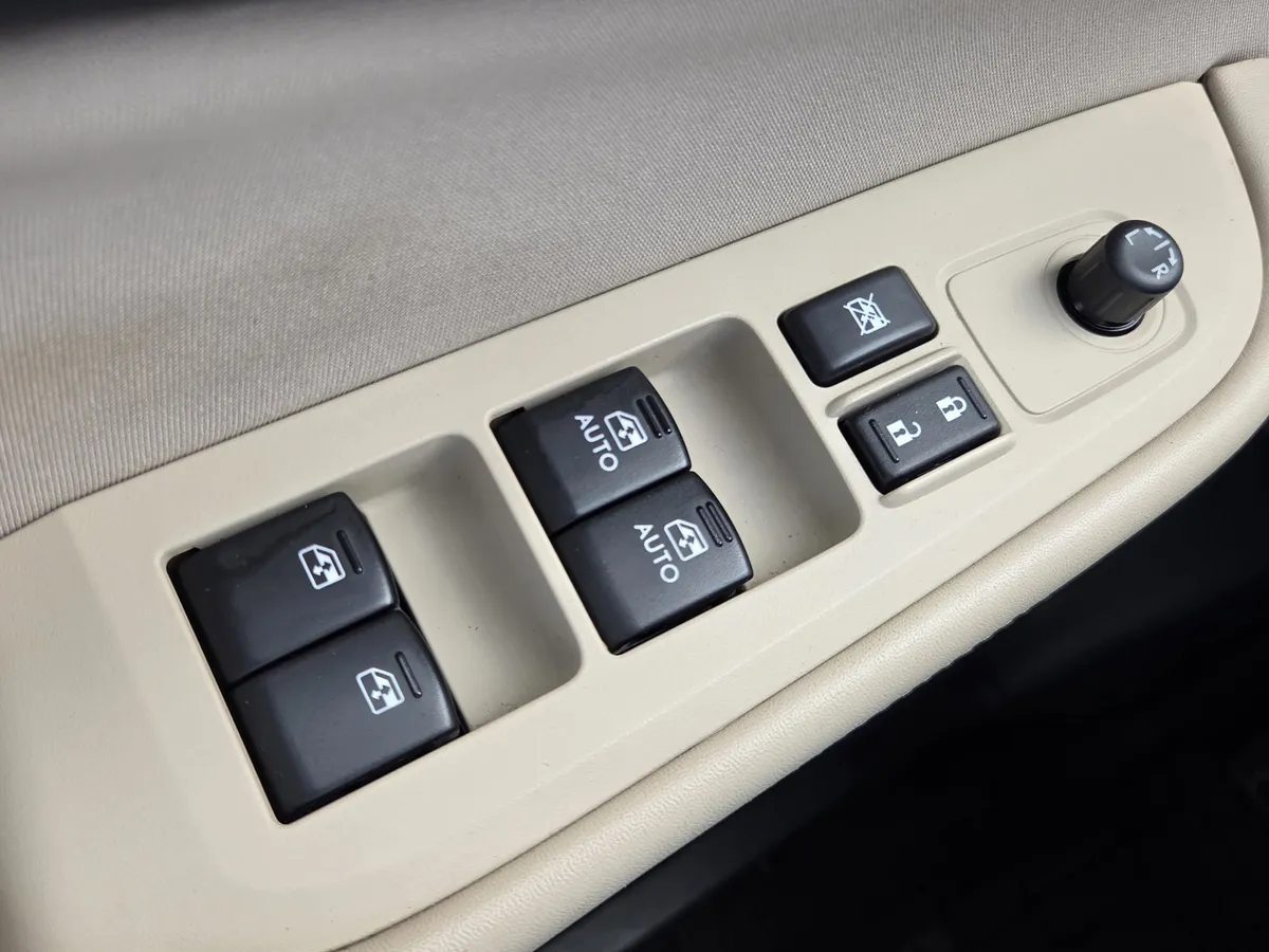 2019 Subaru Legacy Premium thumbnail 10