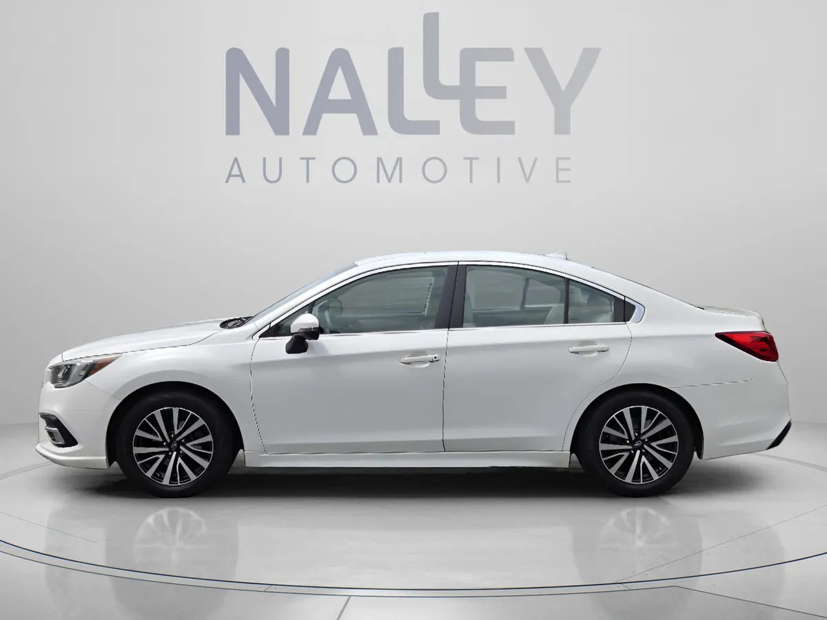 2019 Subaru Legacy Premium thumbnail 2