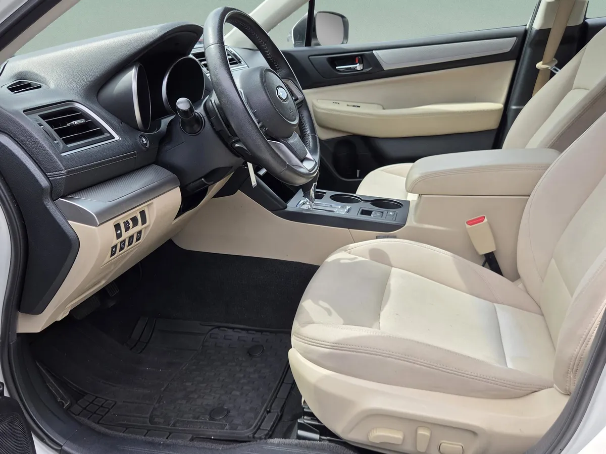 2019 Subaru Legacy Premium thumbnail 30