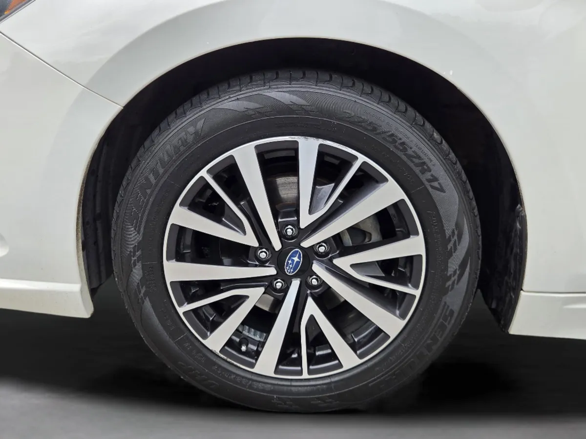 2019 Subaru Legacy Premium thumbnail 34
