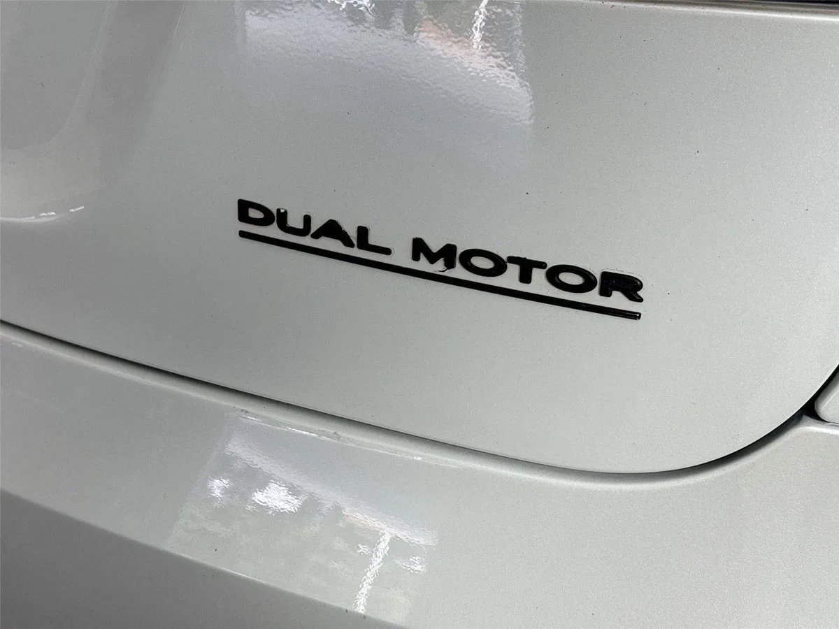 2019 Tesla Model S Performance thumbnail 15