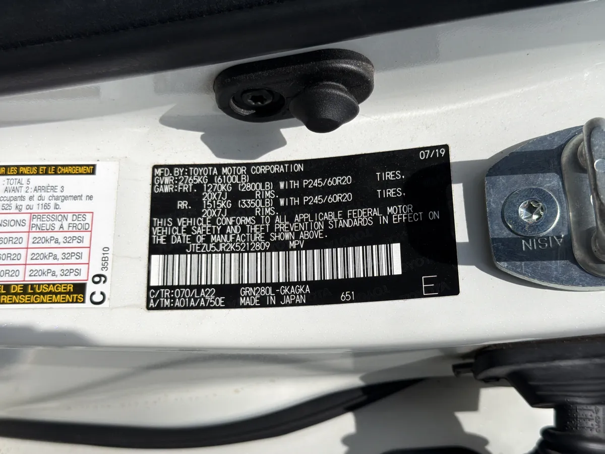 2019 Toyota 4Runner Limited thumbnail 30