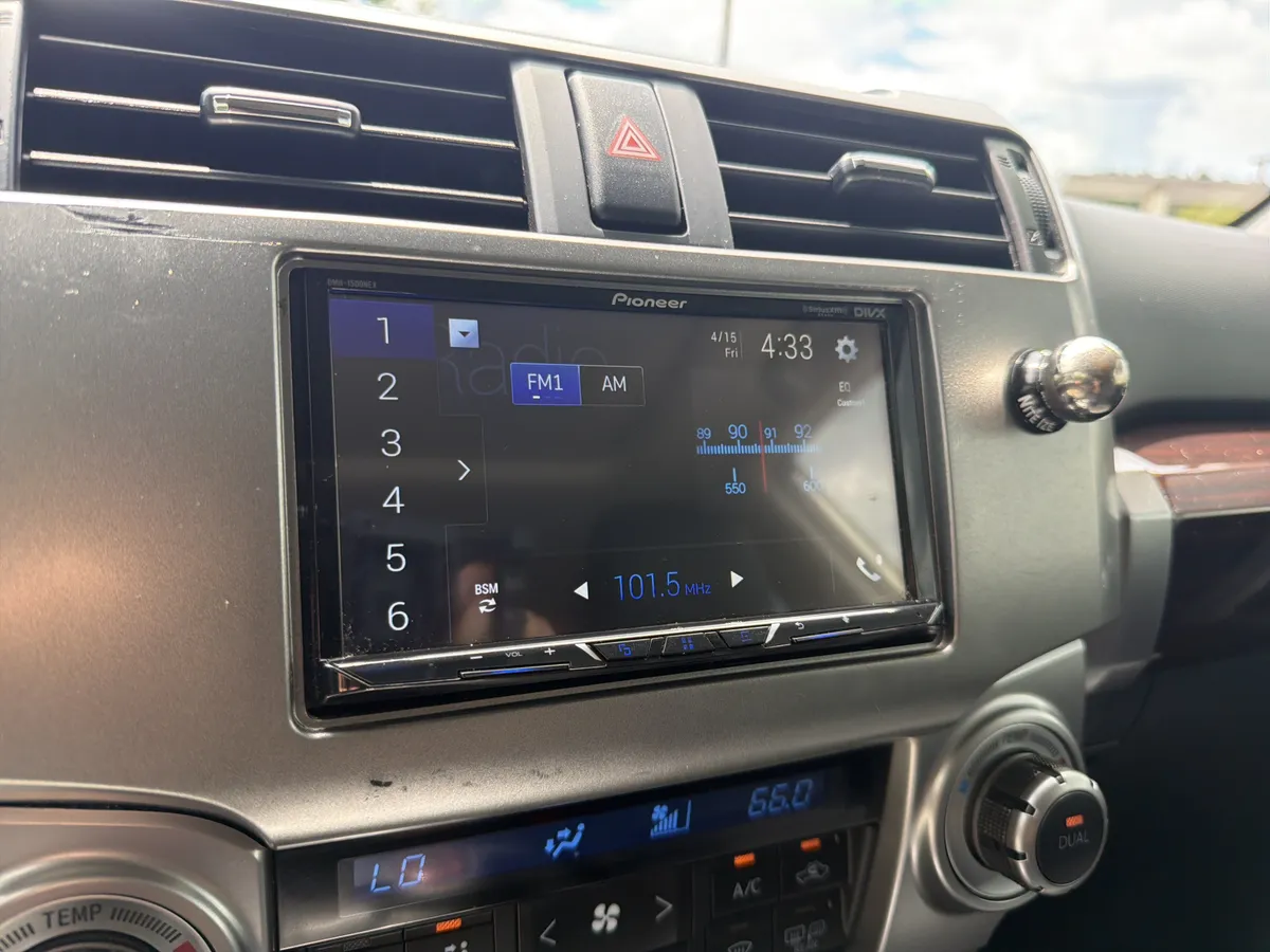 2019 Toyota 4Runner Limited thumbnail 5