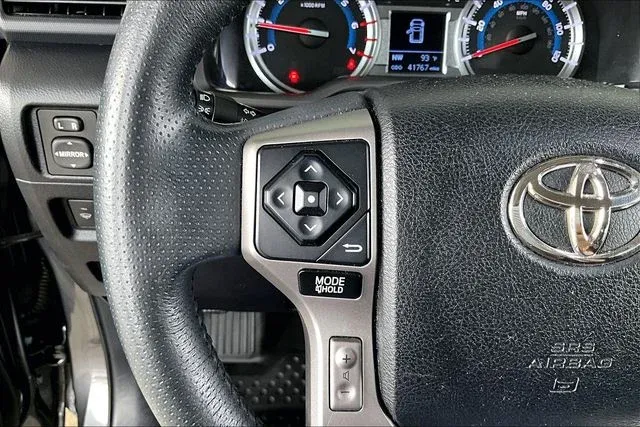 2019 Toyota 4Runner SR5 Premium thumbnail 10