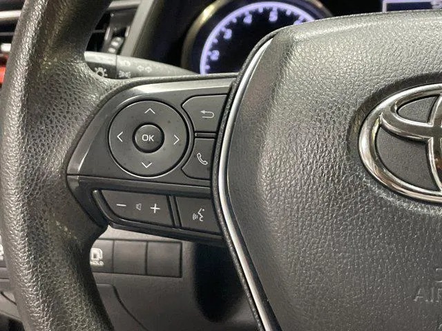 2019 Toyota CAMRY thumbnail 19