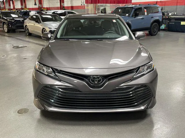2019 Toyota CAMRY thumbnail 3