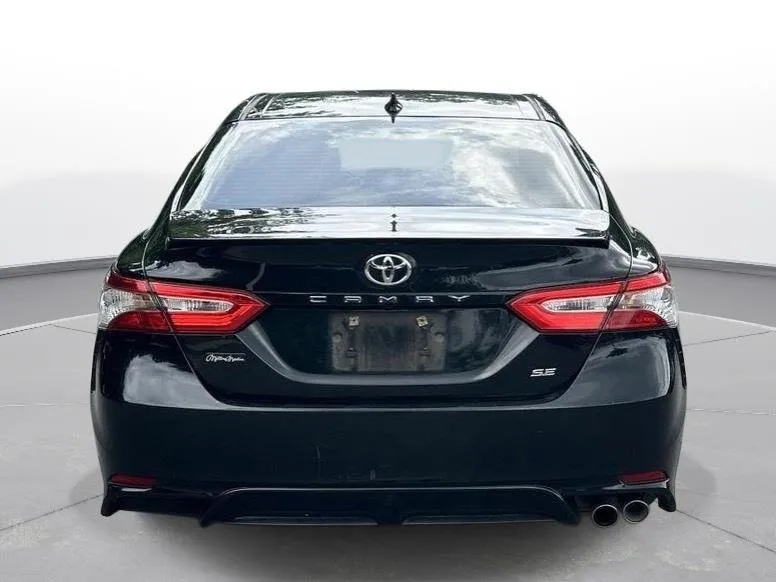 2019 TOYOTA CAMRY SE thumbnail 7