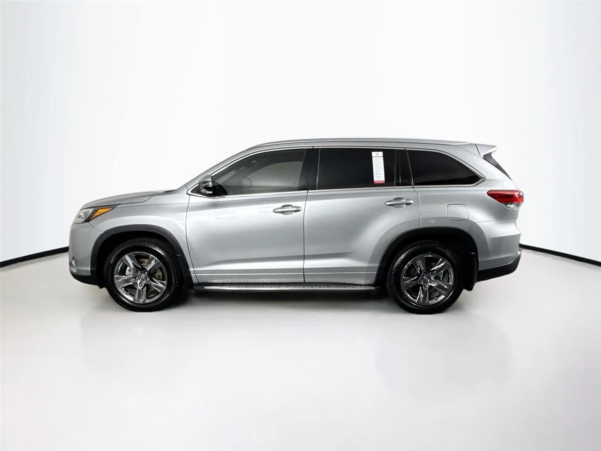 2019 Toyota Highlander Limited Platinum thumbnail 14