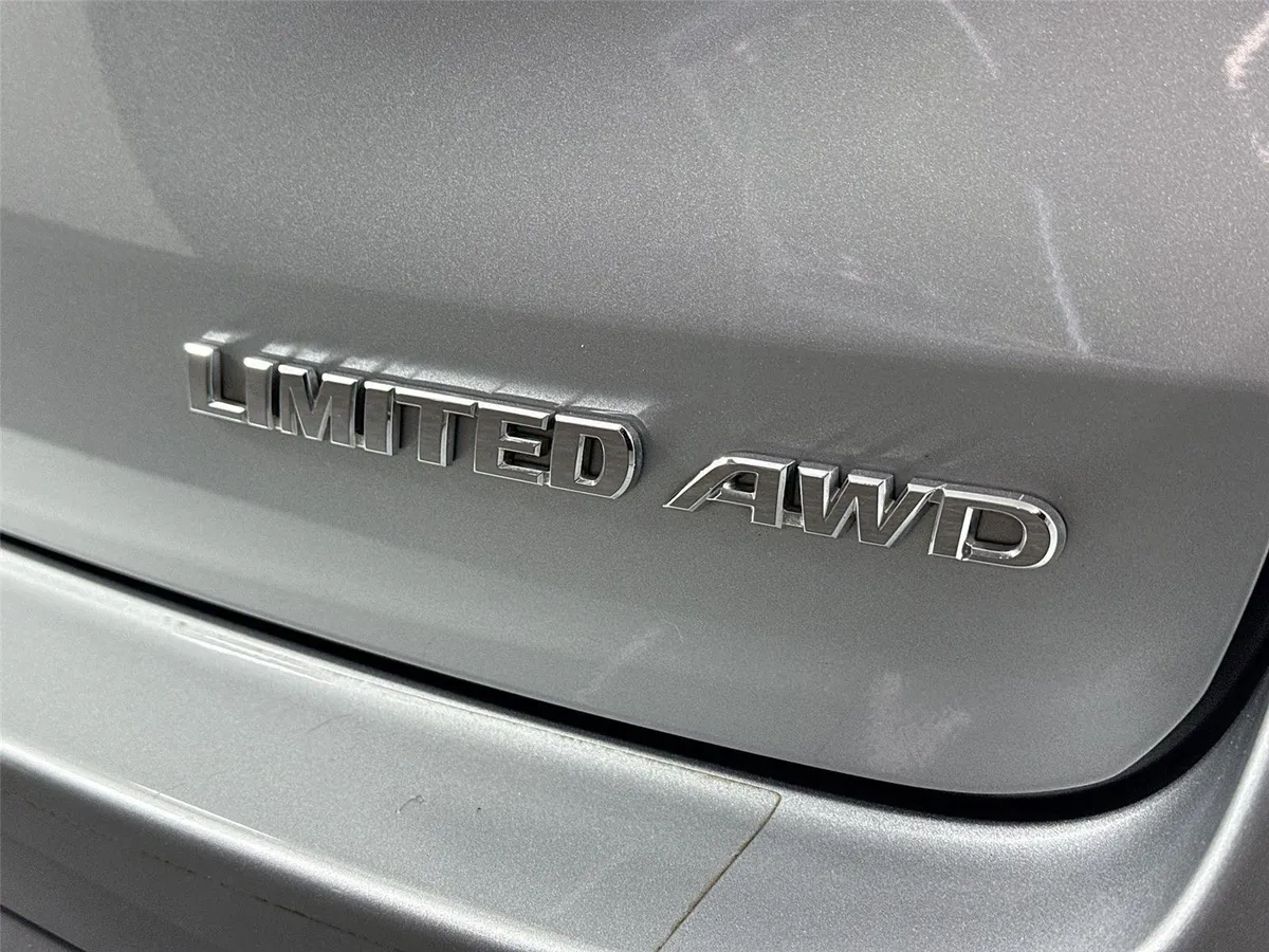 2019 Toyota Highlander Limited Platinum thumbnail 15