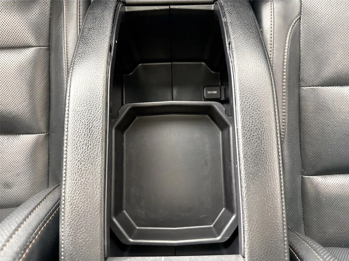 2019 Toyota Highlander Limited Platinum thumbnail 35