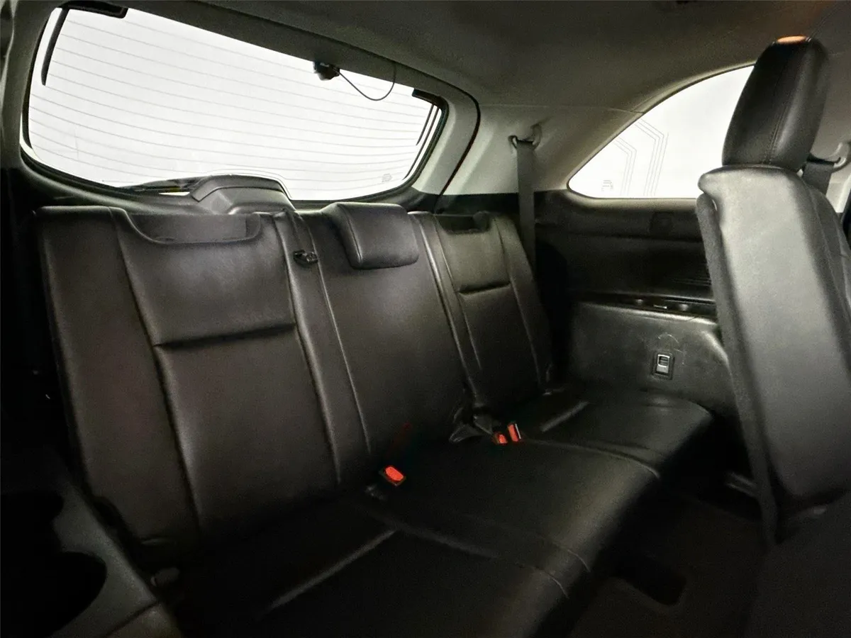 2019 Toyota Highlander Limited Platinum thumbnail 42