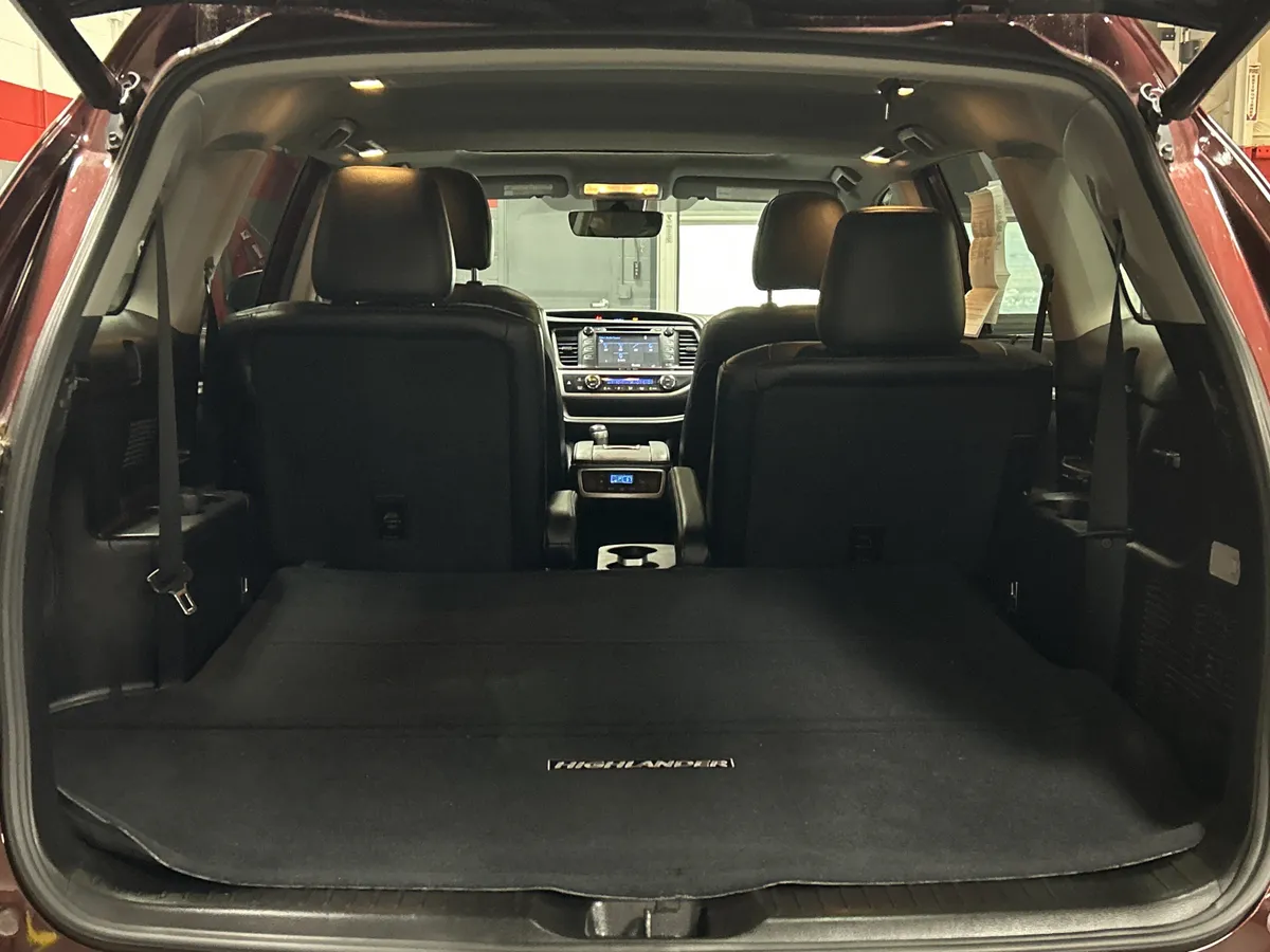 2019 Toyota Highlander XLE thumbnail 10