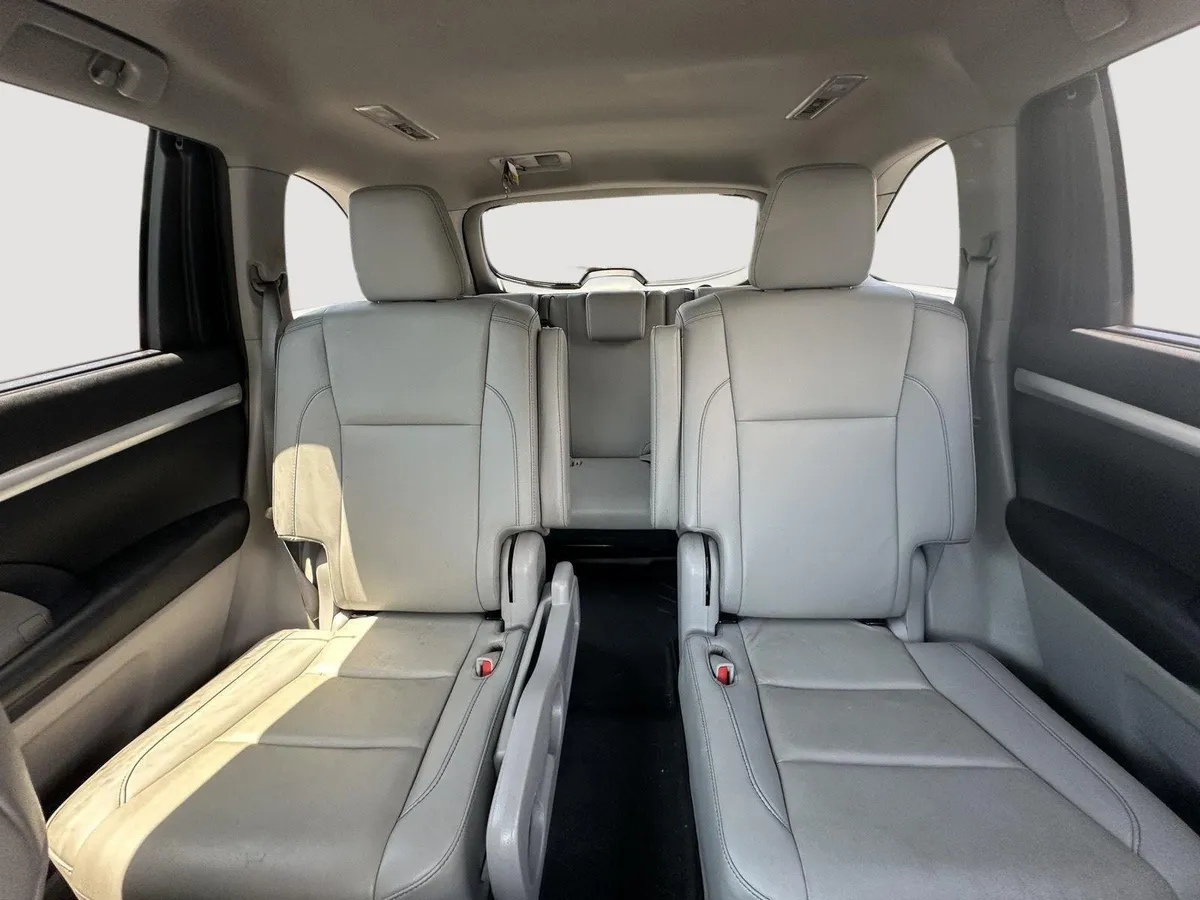 2019 Toyota Highlander XLE thumbnail 12