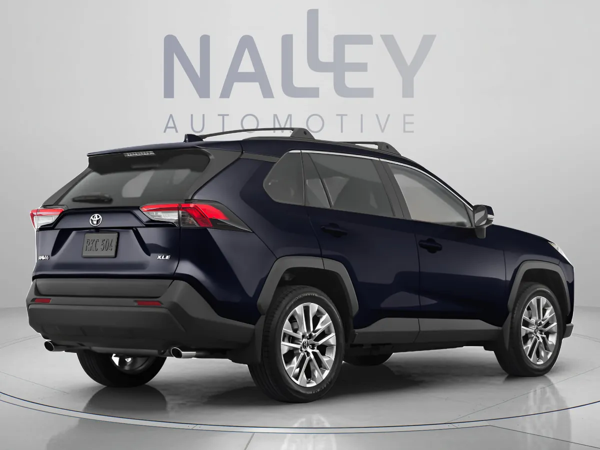 2019 Toyota RAV4 XLE Premium thumbnail 3