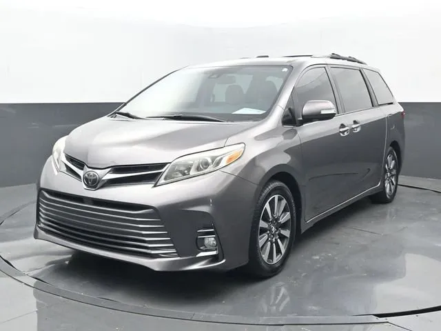 2019 Toyota Sienna Limited thumbnail 24