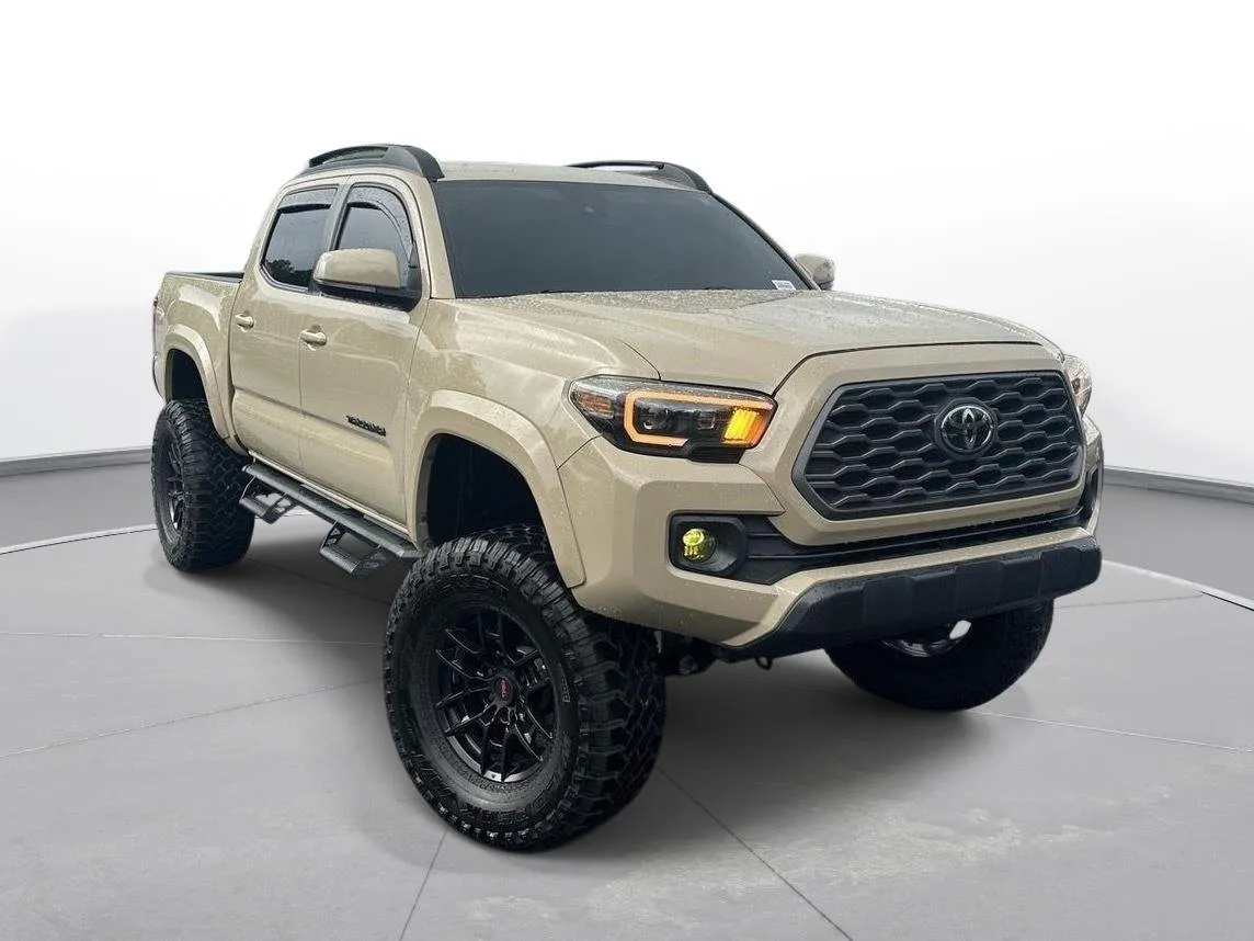 2019 Toyota Tacoma SR5 thumbnail 4