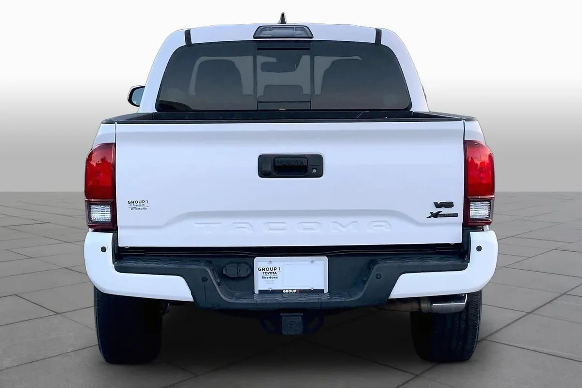 2019 Toyota Tacoma TRD Off Road thumbnail 5