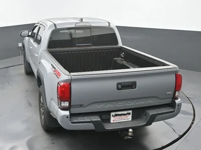 2019 Toyota Tacoma TRD Off-Road thumbnail 15