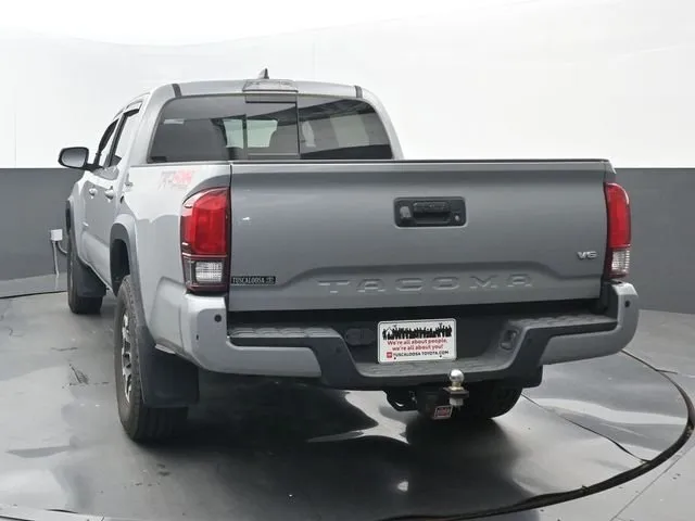 2019 Toyota Tacoma TRD Off-Road thumbnail 4