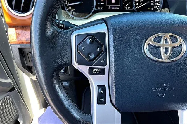 2019 Toyota Tundra 1794 thumbnail 10