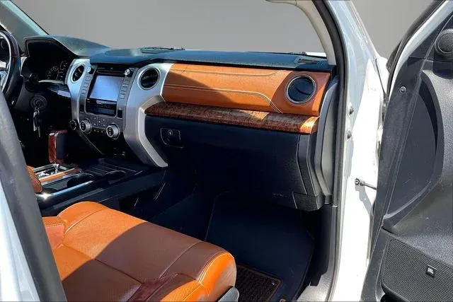 2019 Toyota Tundra 1794 thumbnail 21