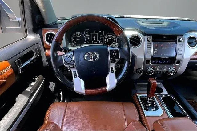 2019 Toyota Tundra 1794 thumbnail 8