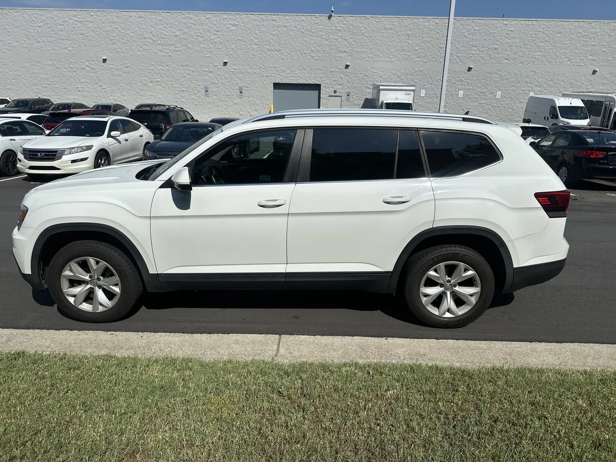 2019 Volkswagen Atlas 2.0T S thumbnail 2