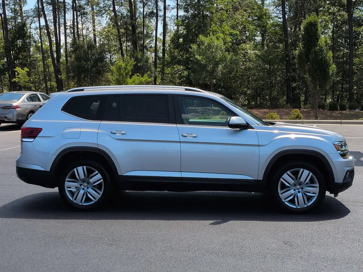 2019 Volkswagen Atlas 3.6L V6 SE w/Technology thumbnail 10