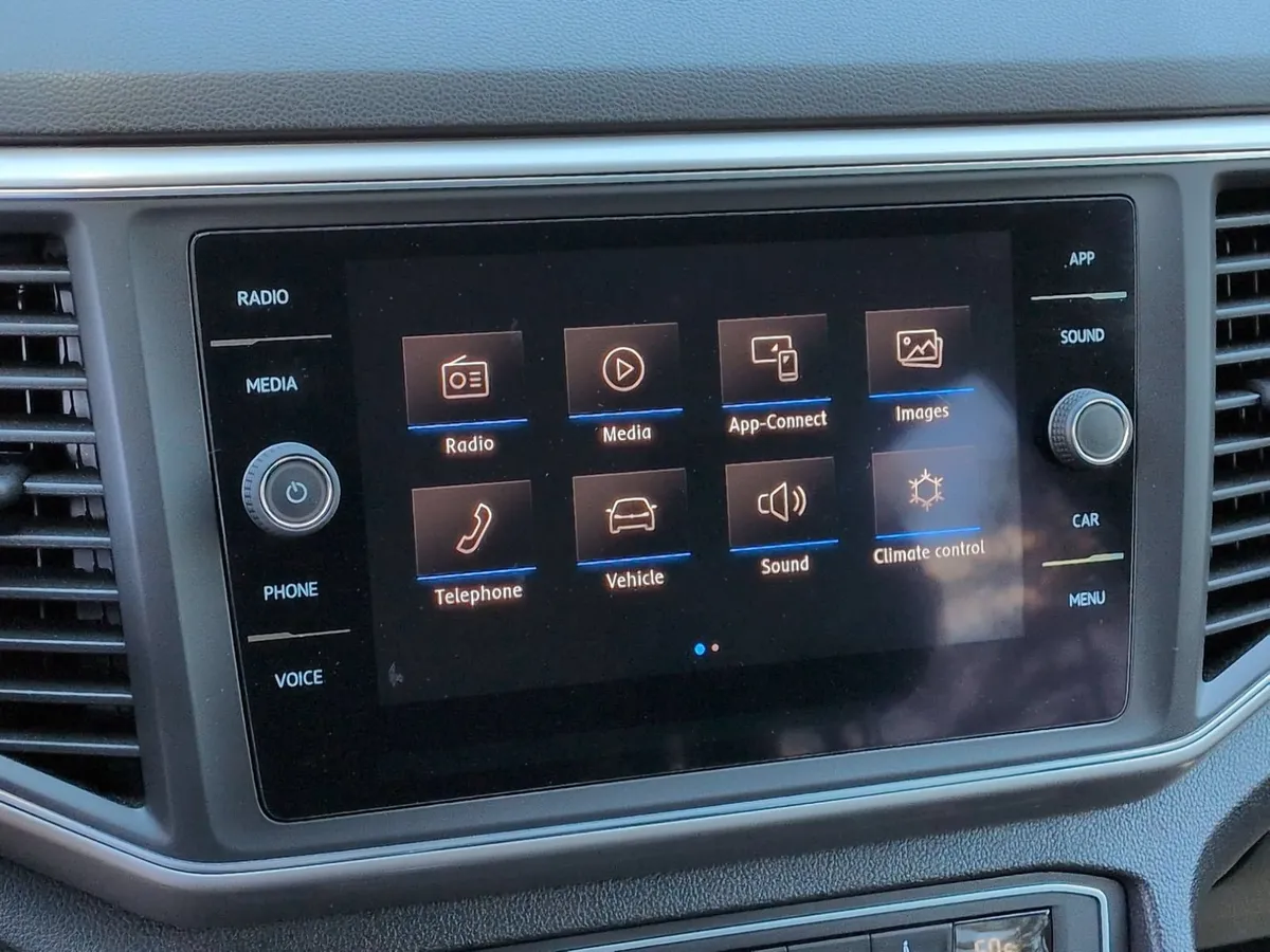 2019 Volkswagen Atlas 3.6L V6 SE w/Technology thumbnail 23