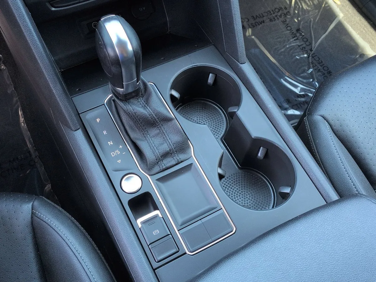 2019 Volkswagen Atlas 3.6L V6 SE w/Technology thumbnail 25