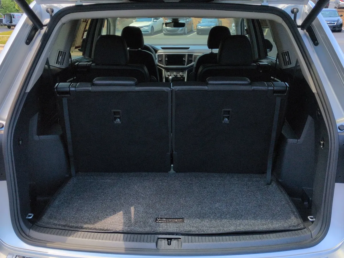 2019 Volkswagen Atlas 3.6L V6 SE w/Technology thumbnail 31