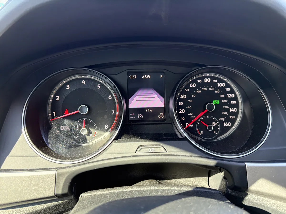 2019 Volkswagen Atlas 3.6L V6 SE w/Technology thumbnail 24