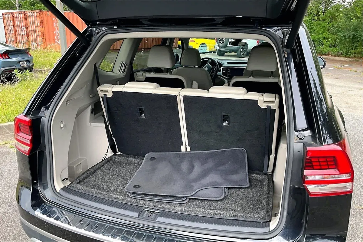 2019 Volkswagen Atlas 3.6L V6 SEL thumbnail 33