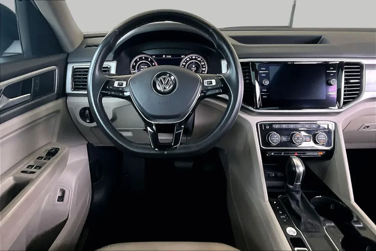 2019 Volkswagen Atlas 3.6L V6 SEL thumbnail 6