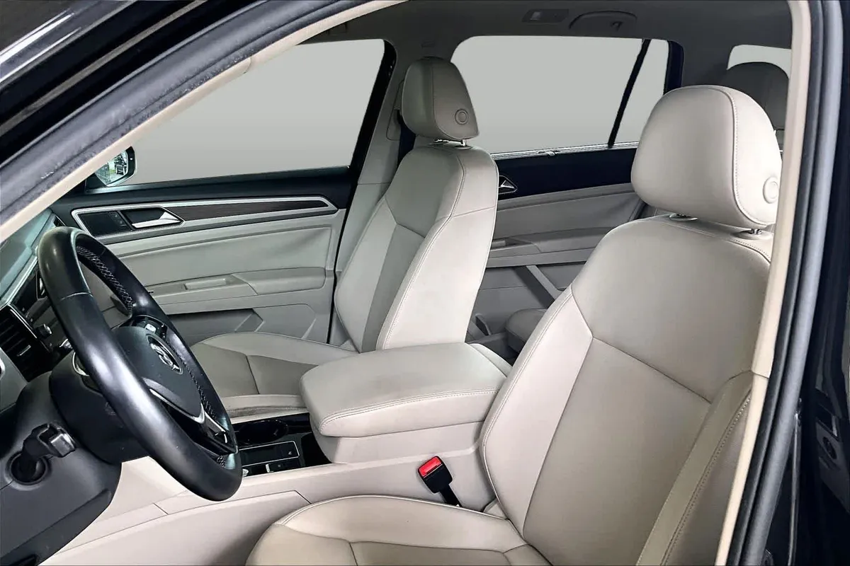 2019 Volkswagen Atlas 3.6L V6 SEL thumbnail 8