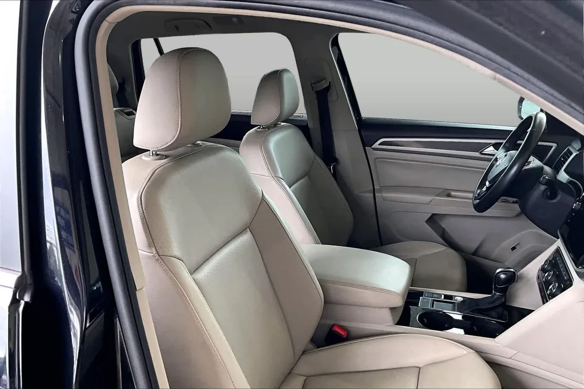2019 Volkswagen Atlas 3.6L V6 SEL thumbnail 9