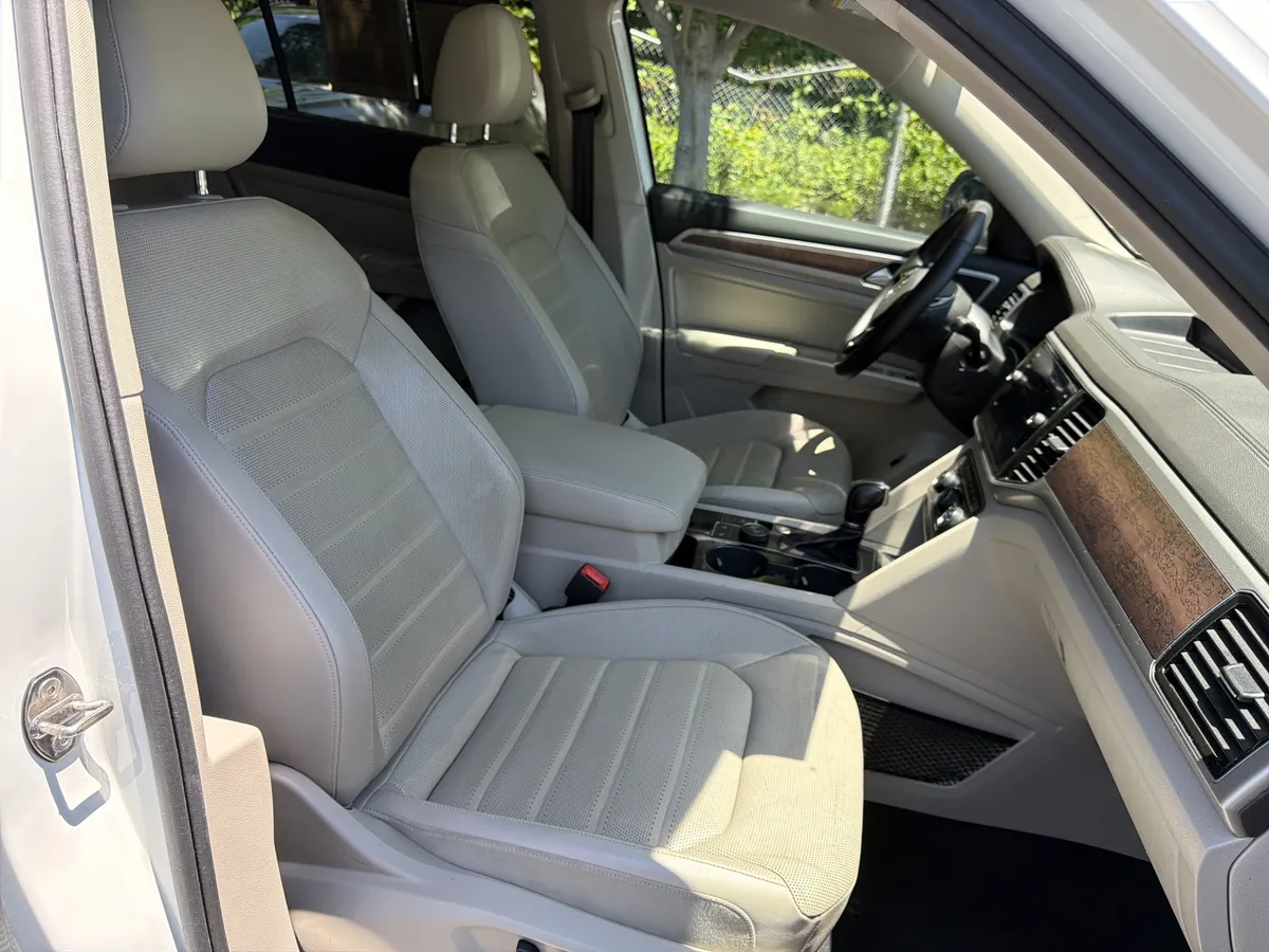 2019 Volkswagen Atlas 3.6L V6 SEL Premium 4MOTION thumbnail 35