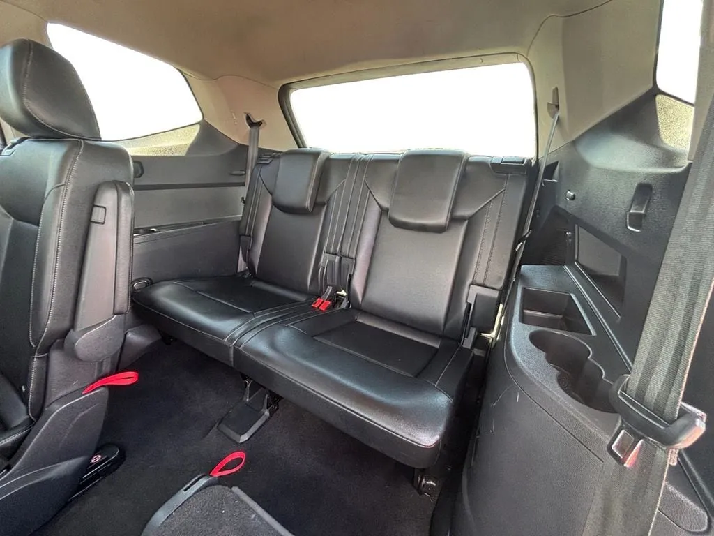 2019 Volkswagen Atlas 3.6L V6 SEL R-Line thumbnail 21
