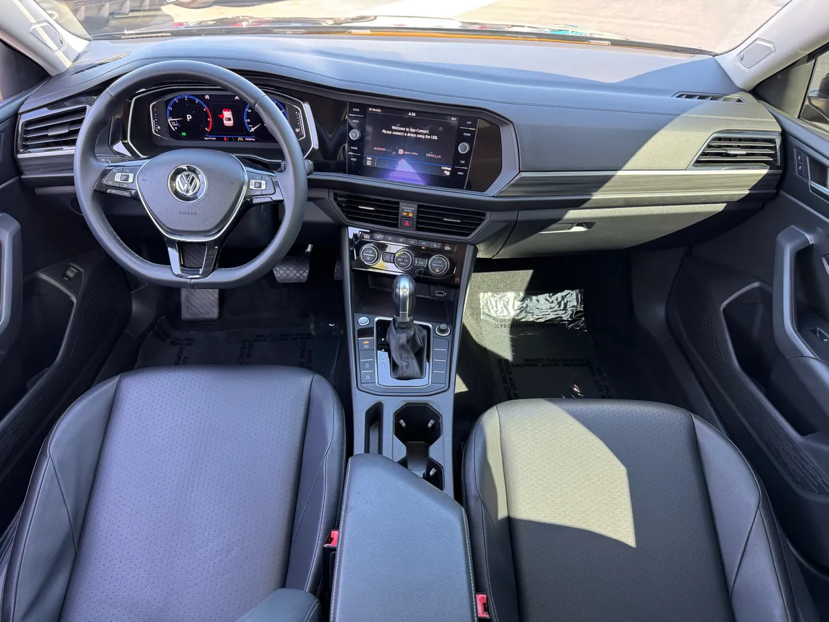 2019 Volkswagen Jetta SEL thumbnail 30