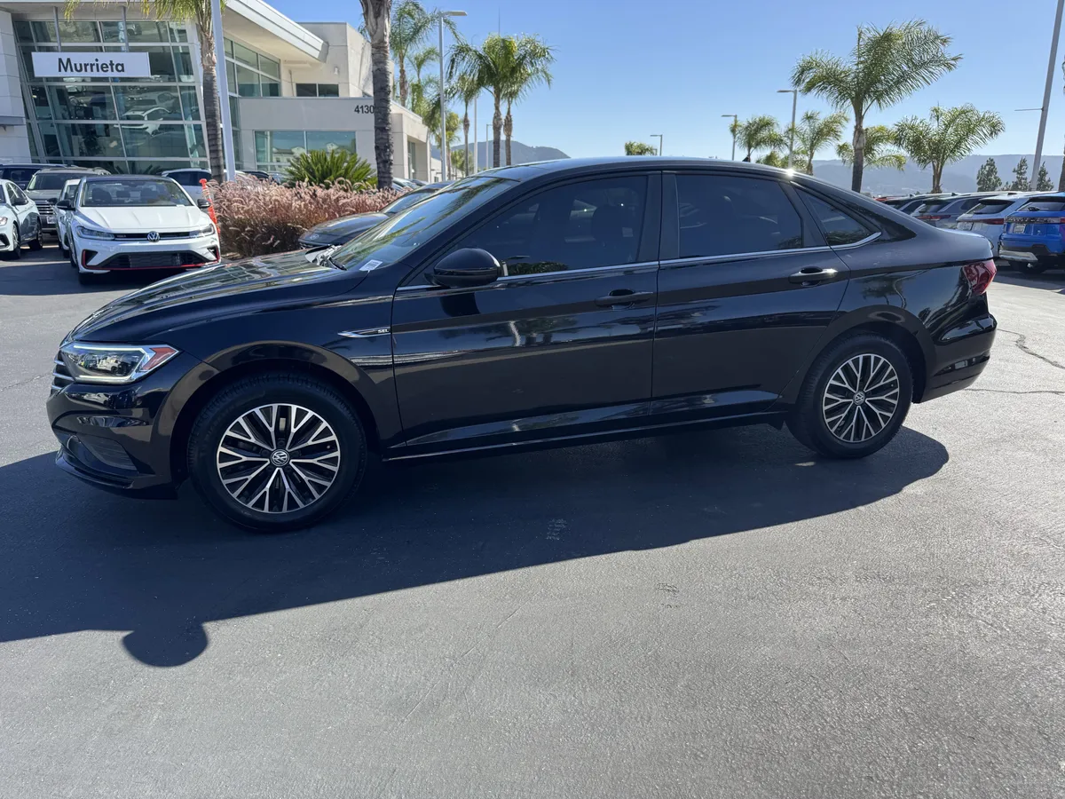 2019 Volkswagen Jetta SEL thumbnail 6